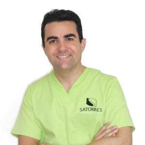 Dr. Javier Satores, Dentista de Confianza Valencia
